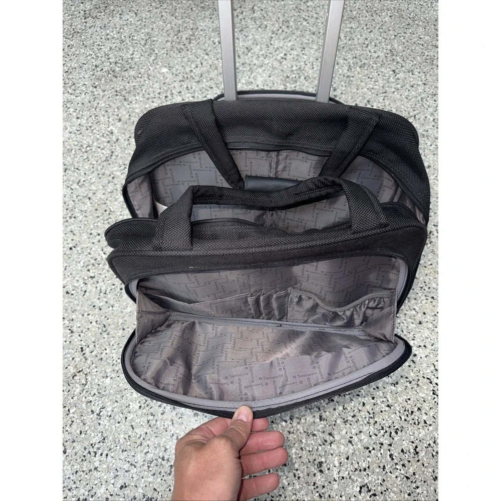 Samsonite 3 Piece Bundle Black Softside Spinner Expandable Carry On Check In 30